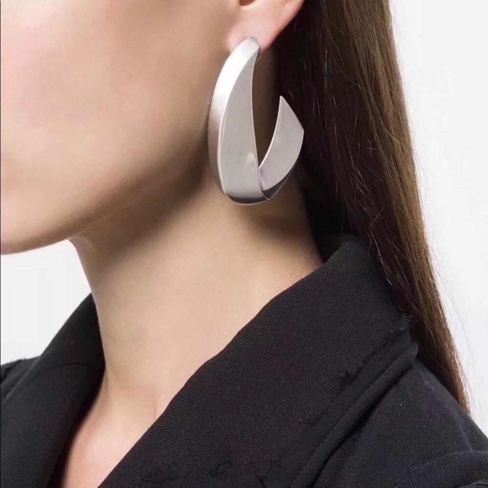 Massive Runaway earrings